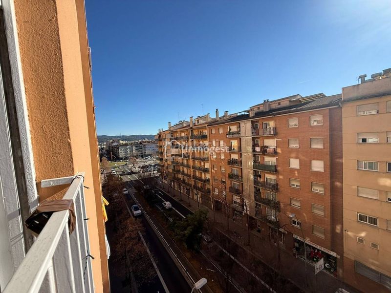 Foto fd2a633c-7968-40b8-8f76-50b14b1d3f72. Pis a Montilivi Girona