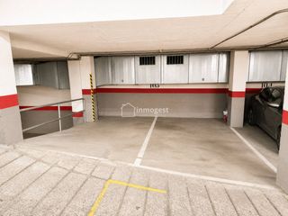 Location Parking voiture  Calle bilbao. Alquiler de plaza doble en sant narcis!!!! !
