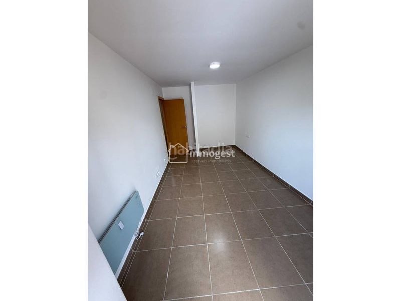 Foto 02bd970c-f83d-4b6b-a0af-5ba0219ccae4. Pis a Flaçà