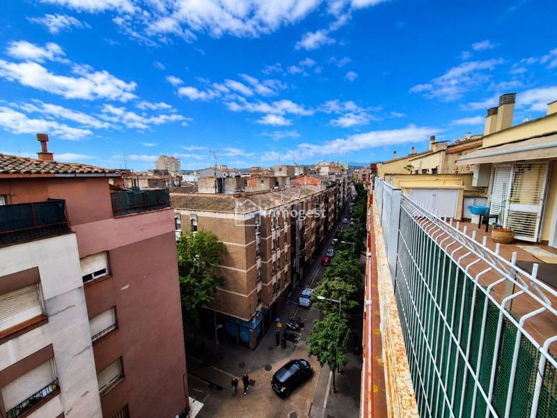 Foto be587247-d5c8-4b06-8565-7a0034f15646. Àtic amb calefacció a Centre Salt