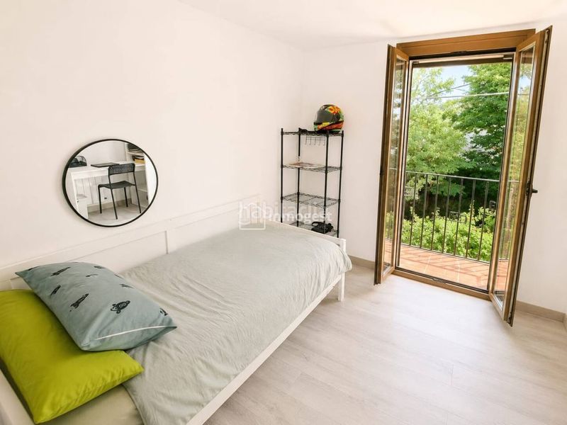 Foto afc632f5-ff96-4785-87d0-f27402e34976. Casa amb calefacció aparcament piscina a Sarrià de Ter