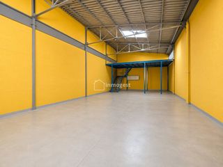 Capannone industriale  Calle anselm clavé. Venta de nave industrial en salt con rentabilidad desde el prime