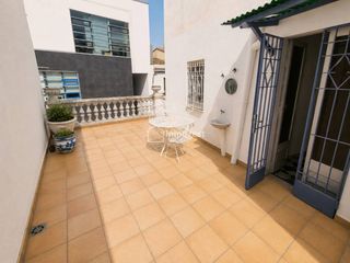 Appartement  Plaza la rutlla. Piso con terraza en angles!!! en el centro del pueblo