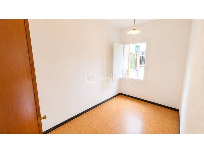 Foto f73dbde4-fccf-456a-b296-75f5183b6aee. Pis a Barri Vell Salt