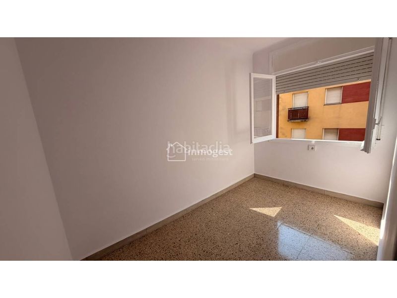 Foto 02c31e27-6755-45ae-8cd2-279ae3656aa4. Pis a Centre Salt