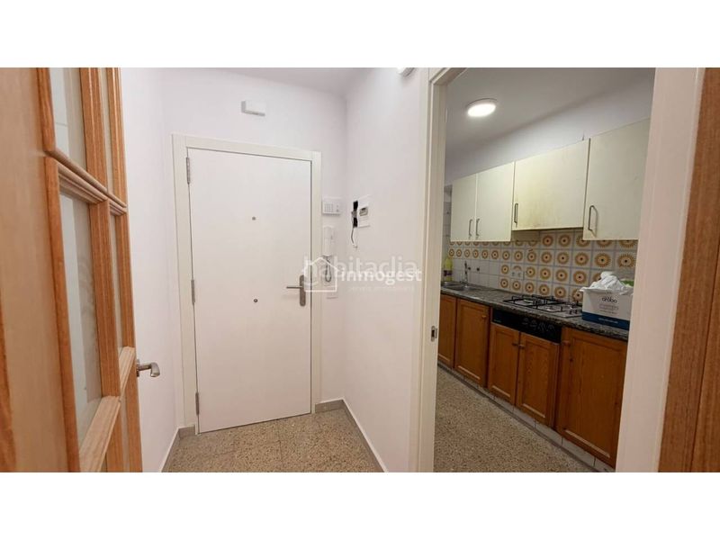 Foto 9bf75054-52ba-4b83-86e0-595cb8ad18a0. Pis a Centre Salt