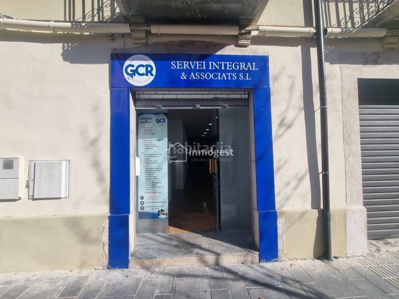 Foto e3562d6d-d63e-476a-a9a1-ffbabf4a25d8. Alquiler local comercial local en alquiler !!! en Salt