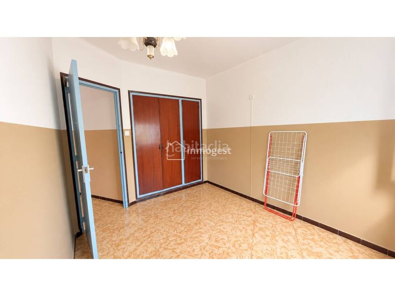 Foto 0460a9be-6d4b-4d63-bf79-4ad2f88391c8. Pis a Can Gibert del Pla Girona