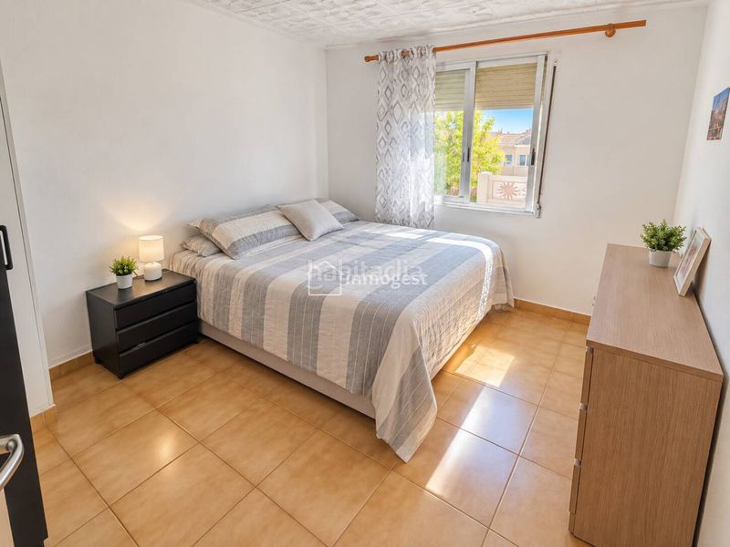 Foto 040d1d19-4687-4755-af35-829339dd27f8. Pis a Vila - roja Girona