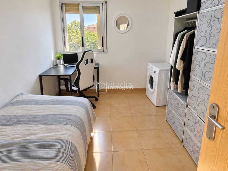 Foto cdf44a57-d9d1-4f19-8de6-dcbcec571e5b. Pis a Vila - roja Girona