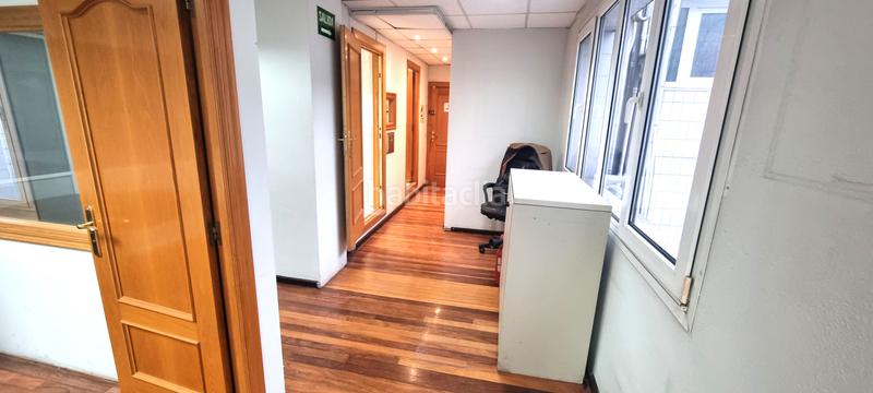 Foto 893d09e5-b15c-43aa-819a-eed91c7543cf. Oficina a uribitarte kalea 22 a Albia Bilbao