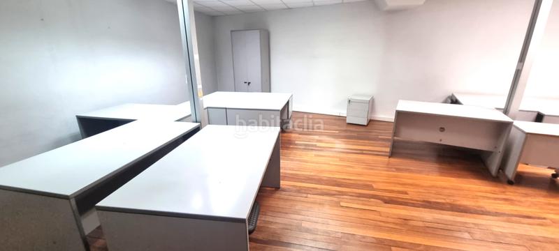Foto a2a70486-fbbd-484e-b4f3-3bddc563b907. Oficina a uribitarte kalea 22 a Albia Bilbao
