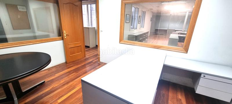 Foto ce000b7f-8c97-41ad-a482-82eae1bce153. Oficina a uribitarte kalea 22 a Albia Bilbao