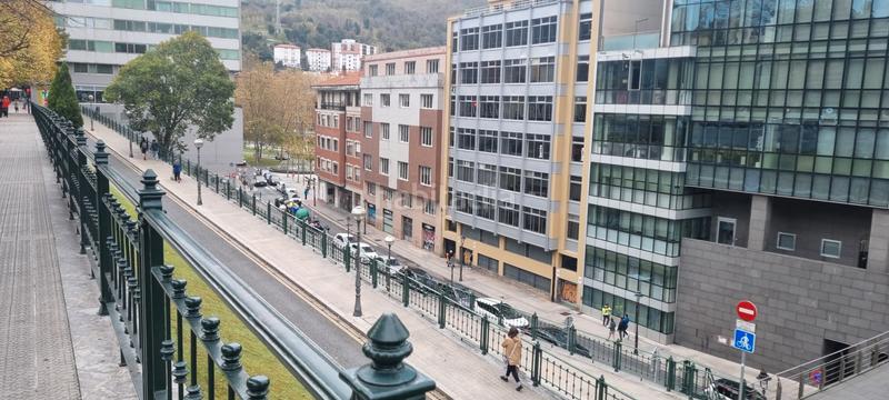 Foto d9d55b70-dd96-4c97-ab2c-fa4aa769a6fc. Oficina a uribitarte kalea 22 a Albia Bilbao