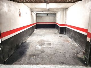 Autoparkplatz in Calle jon arrospide kalea 28