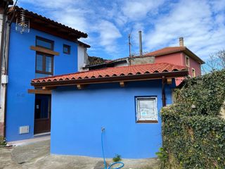 Semi detached house in Castrillón - carretera muros-canero. Oportunidad