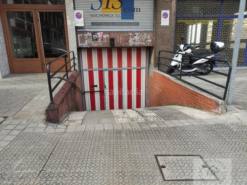 Foto 6ec1876c-87ef-4c42-b973-b2eac05d437d. Aparcament cotxe a Begoña Bilbao