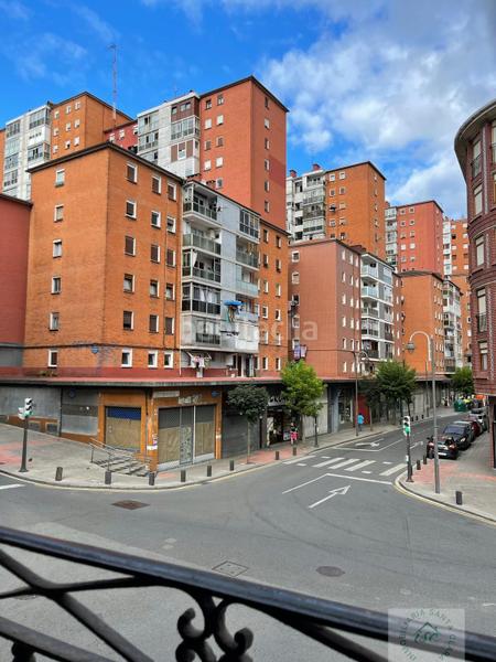 Foto 925dc51d-303e-4a88-b440-092293cff623. Appartement avec parking dans Bolueta Bilbao