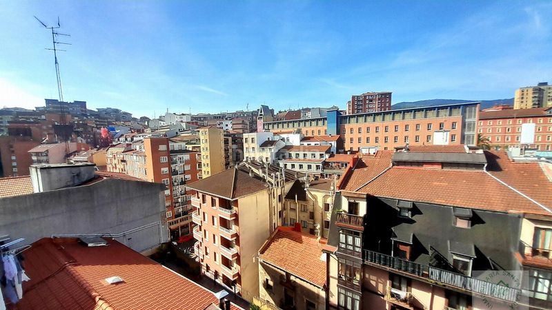 Foto abd01d7d-c926-486f-9055-1da43febf13f. Pis amb calefacció a Iturralde Bilbao