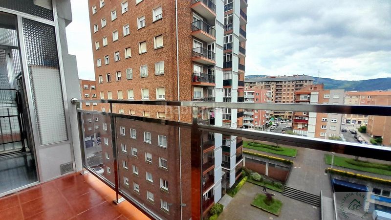 Foto 78802f35-a2b8-4df5-ad2a-900d59865178. Pis amb calefacció aparcament a Begoña Bilbao