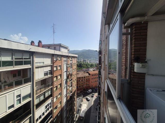 Foto 17bcea33-0a44-4741-b8fd-a7e3bf20fe4c. Pis amb calefacció a Bolueta Bilbao