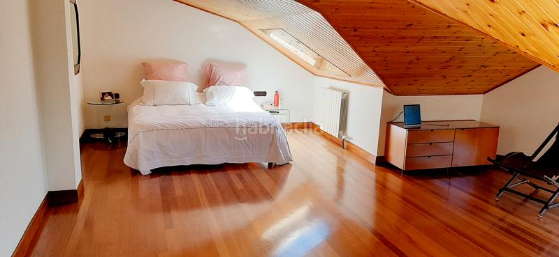 Foto 38052297-9e88-44db-a5e2-0bd782f12146. Chalet  adosado impecable prox. bus y club con jardin privado vistas despejadas txoko garaje en Mungia