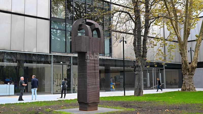 Foto ac1bf328-99e7-4233-8e92-264f5735baf8. Flat with heating parking in Abandoibarra - Guggenheim Bilbao