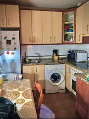 Appartement à Núcleo urbano. Se vende apartamento en chiclana , zona avenida de la diputacion
