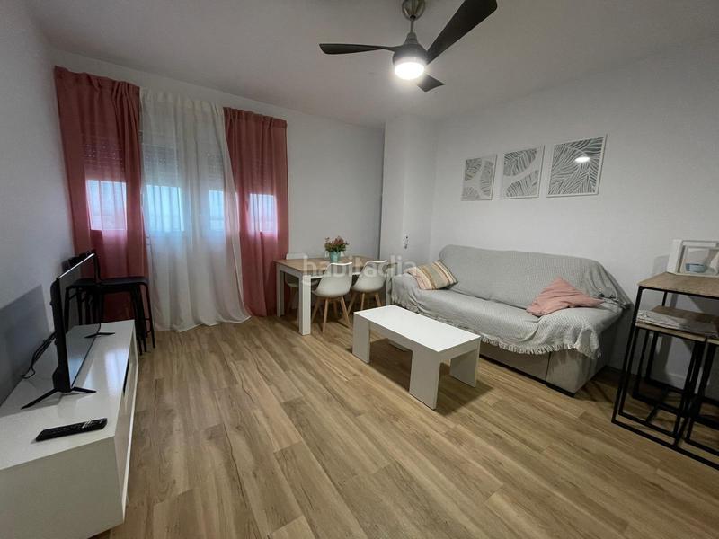 Foto 12d8a763-b0fb-4f58-b9d6-0a8009b19bd1. Reihenhaus in Camposoto - Gallineras San Fernando