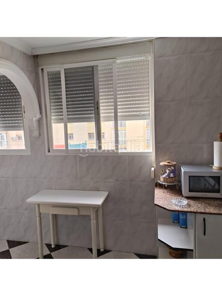 Foto 4d52446b-2b5b-4536-9453-7c702f8dabe4. Piso se vende piso en cadiz , zona barriada de la paz en Cádiz