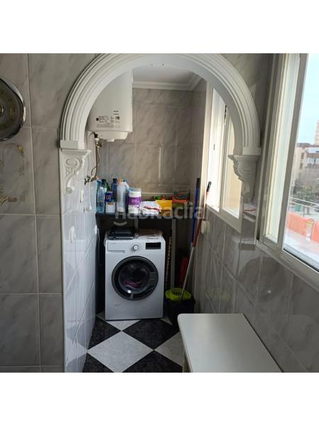 Foto be67c0ff-2a25-4367-9372-827abb6cb2e5. Piso se vende piso en cadiz , zona barriada de la paz en Cádiz