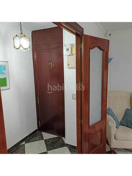 Foto ca2d2192-68ed-480e-b20d-1b985087b219. Piso se vende piso en cadiz , zona barriada de la paz en Cádiz
