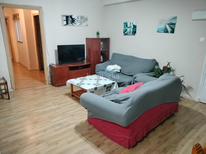 Foto 9cb8411e-327d-495f-923c-0d0213933edf. Piso se vende piso en cadiz , zona playa de la caleta en Cádiz