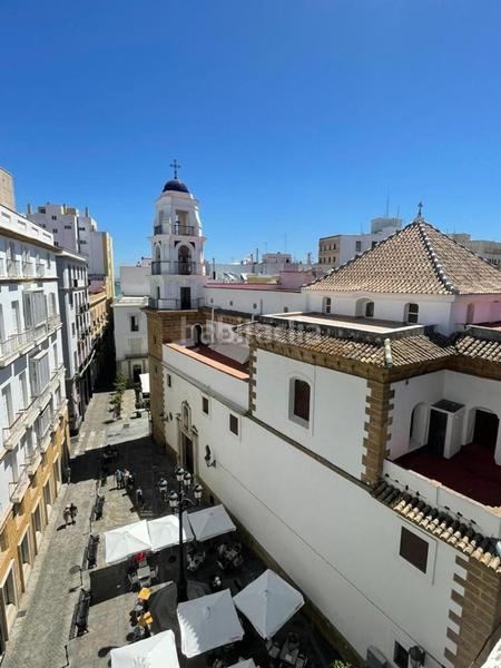 Foto 3ae99fbc-61b5-4767-8c3b-4d38f6c6256d. Piso se vende piso en cadiz zona plaza san agustin en Cádiz