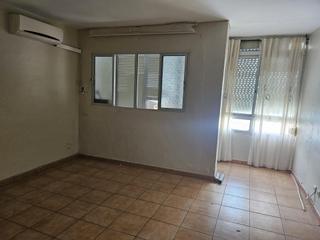 Pis a Centro. Se vende piso en puerto real  zona cartabon