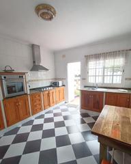 Casa a Centro. Se vende bonita y luminosa casa en el centro