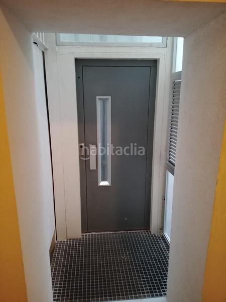 Foto 619bc171-8d82-4f27-9386-c9477f4fb102. Piso se vende amplio piso en cadiz zona centro ancha en Cádiz