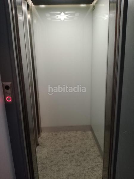 Foto 993ad2c7-c73e-44ca-87d2-3341e978d452. Piso se vende amplio piso en cadiz zona centro ancha en Cádiz