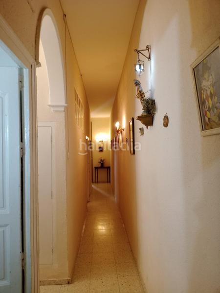 Foto f2bb03ae-a8fa-4bce-adb1-f0c628b464d9. Piso se vende amplio piso en cadiz zona centro ancha en Cádiz