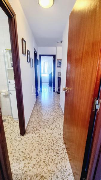 Foto 29267fdb-d17b-468b-8ee2-e8280ea2873b. Piso amplio piso frontal a la bahía en astilleros - la paz - loreto - el corte inglés Cádiz