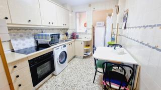 Etagenwohnung in Astilleros - La Paz  - Loreto - El Corte Inglés. Amplio piso frontal a la bahía de cádiz