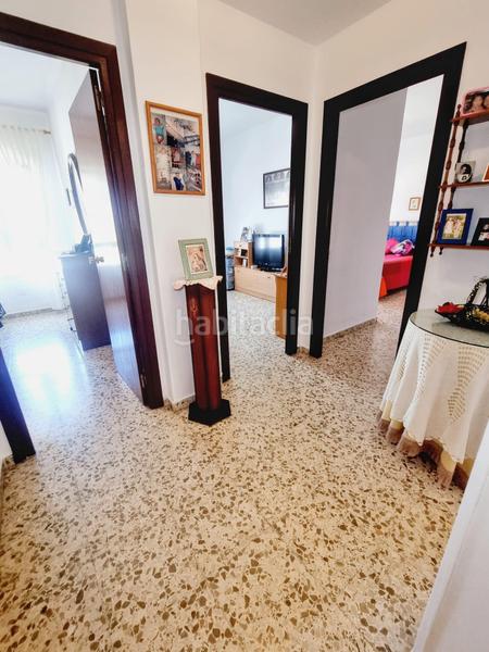 Foto c45faf0c-093a-4ebb-a3ae-e4fa1aec9a88. Piso amplio piso frontal a la bahía en astilleros - la paz - loreto - el corte inglés Cádiz