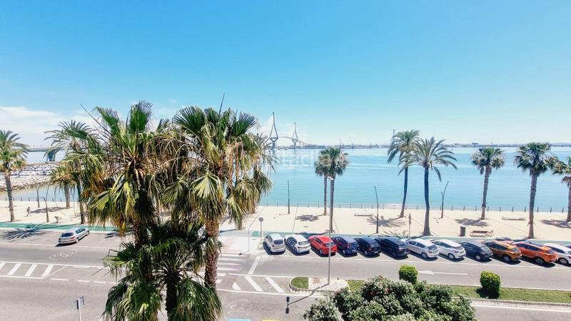Foto f9f1ab90-2cdf-4abb-81e0-2f201fd86db9. Piso amplio piso frontal a la bahía en astilleros - la paz - loreto - el corte inglés Cádiz