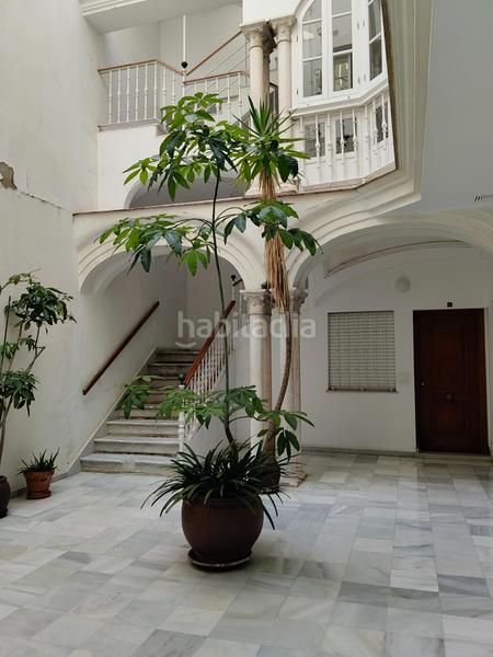 Foto dfc7c429-7d37-41e2-b7bd-4bd80175b24a. Duplex in Centro Histórico Cádiz