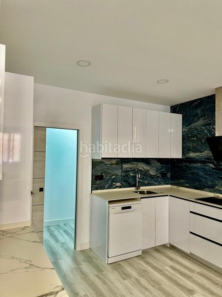 Foto f60a81d9-b4f4-4c53-9f77-6190a7f0b765. Flat in La Caleta - La Viña Cádiz