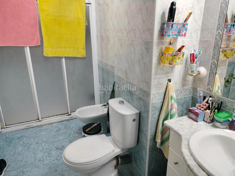 Foto 0f9c935c-5da4-45b9-9088-05c74715128d. Alquiler piso se alquila piso en cadiz , zona caleta viña , para temporada escolar en Cádiz