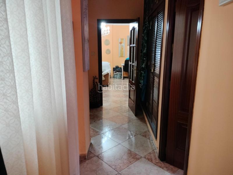 Foto 29ed7f70-15bf-4ee5-b50d-7af3feca92d9. Alquiler piso se alquila piso en cadiz , zona caleta viña , para temporada escolar en Cádiz