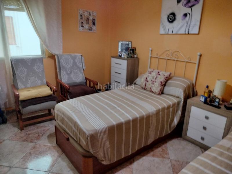 Foto 84ce0931-1591-4f95-840e-e59f6e0c52a9. Alquiler piso se alquila piso en cadiz , zona caleta viña , para temporada escolar en Cádiz