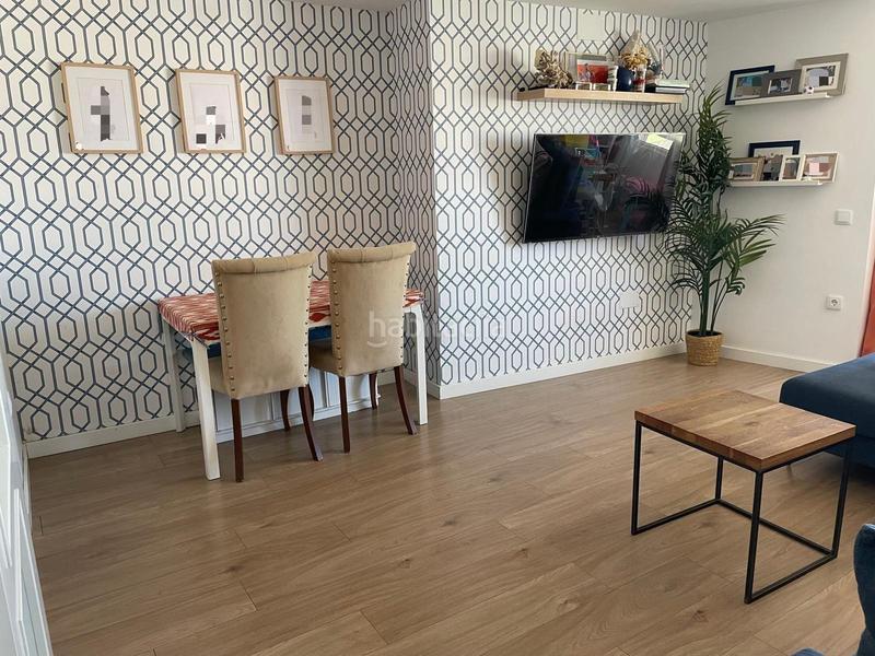 Foto b9422a9a-91a1-488c-83dc-3482d54e7547. Piso se vende piso en cadiz , zona garcia carrera zona salesianos en Cádiz