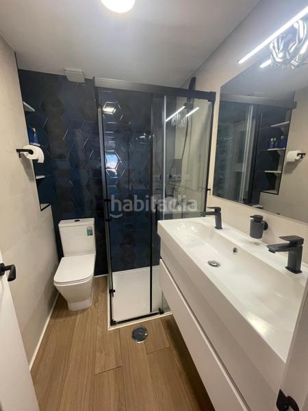 Foto f4ca9501-1228-4b28-8f85-dfcacb8ac859. Piso se vende piso en cadiz , zona garcia carrera zona salesianos en Cádiz
